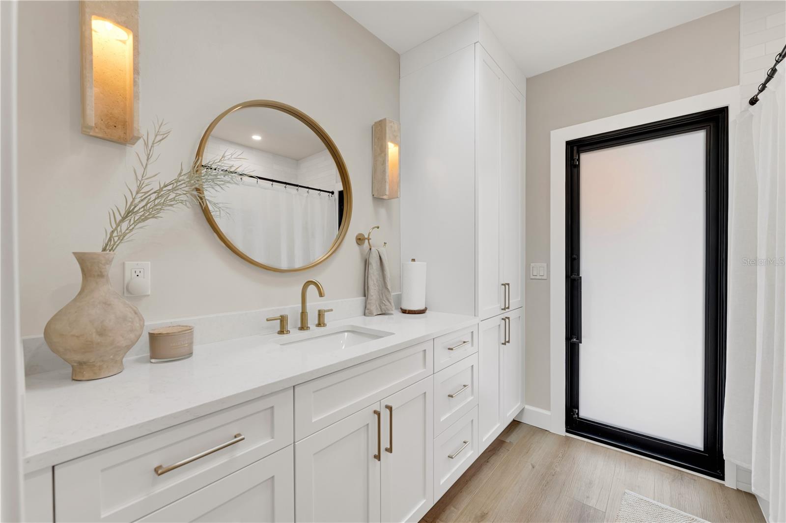 SIESTA COVE SUB - Residential