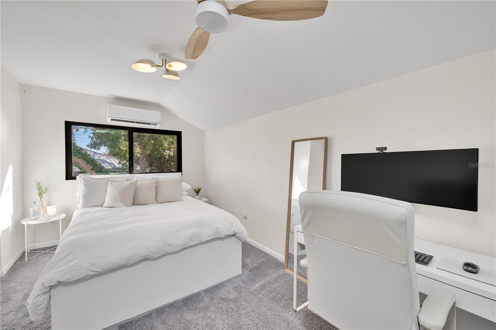 SIESTA COVE SUB - Residential