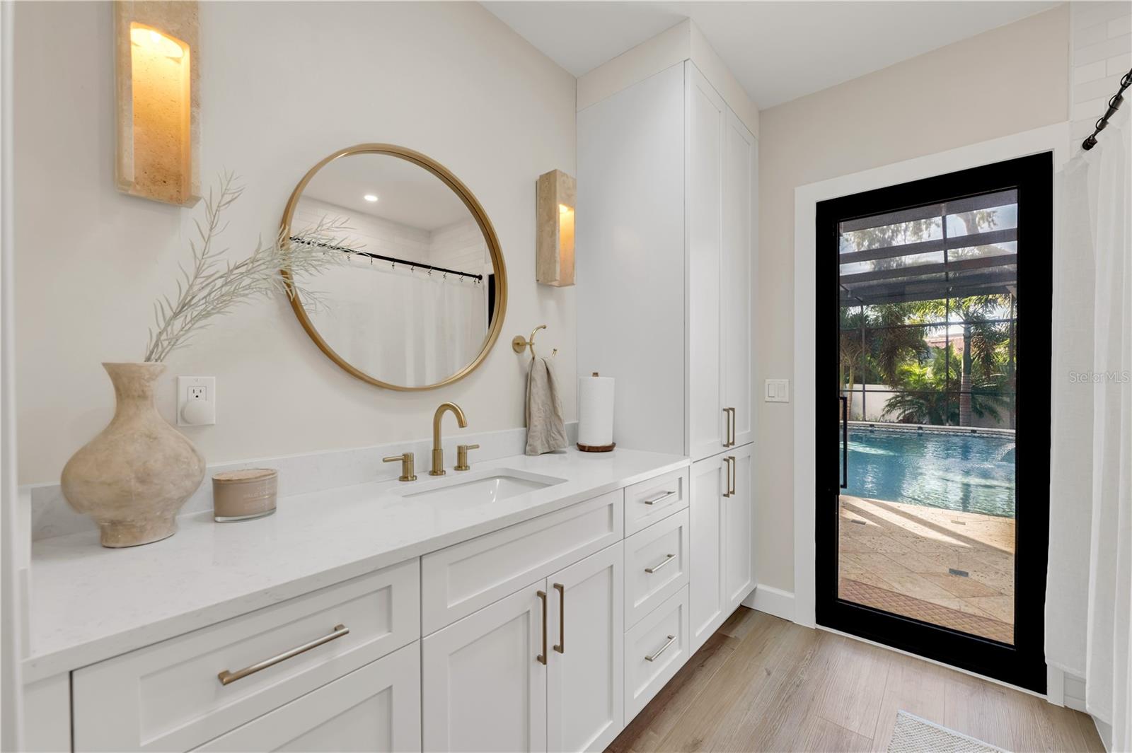 SIESTA COVE SUB - Residential