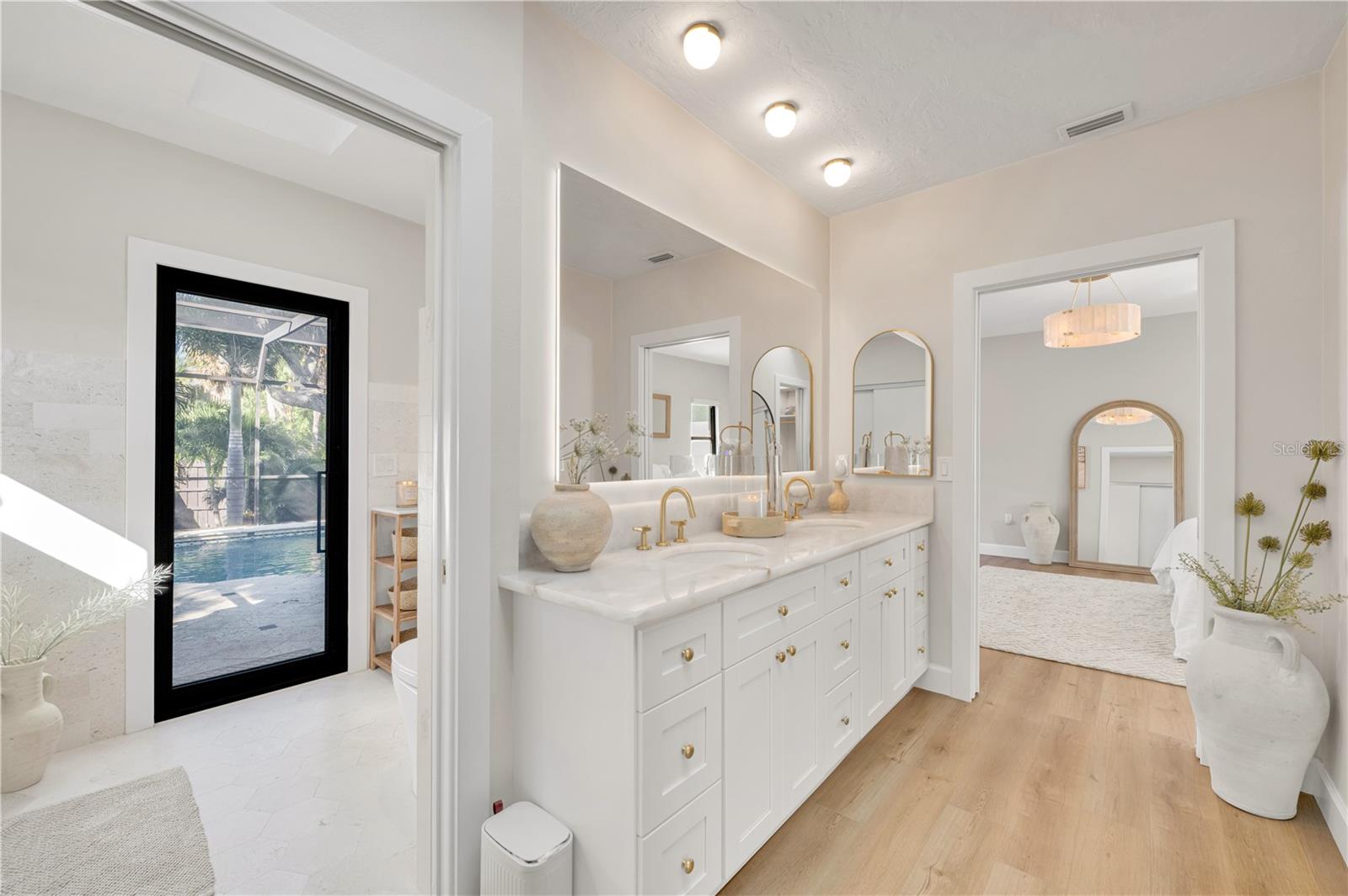 SIESTA COVE SUB - Residential