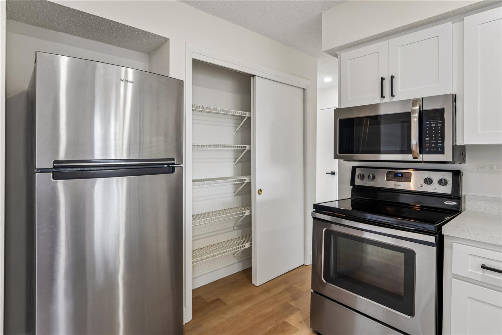 SPRING HILL - Residential