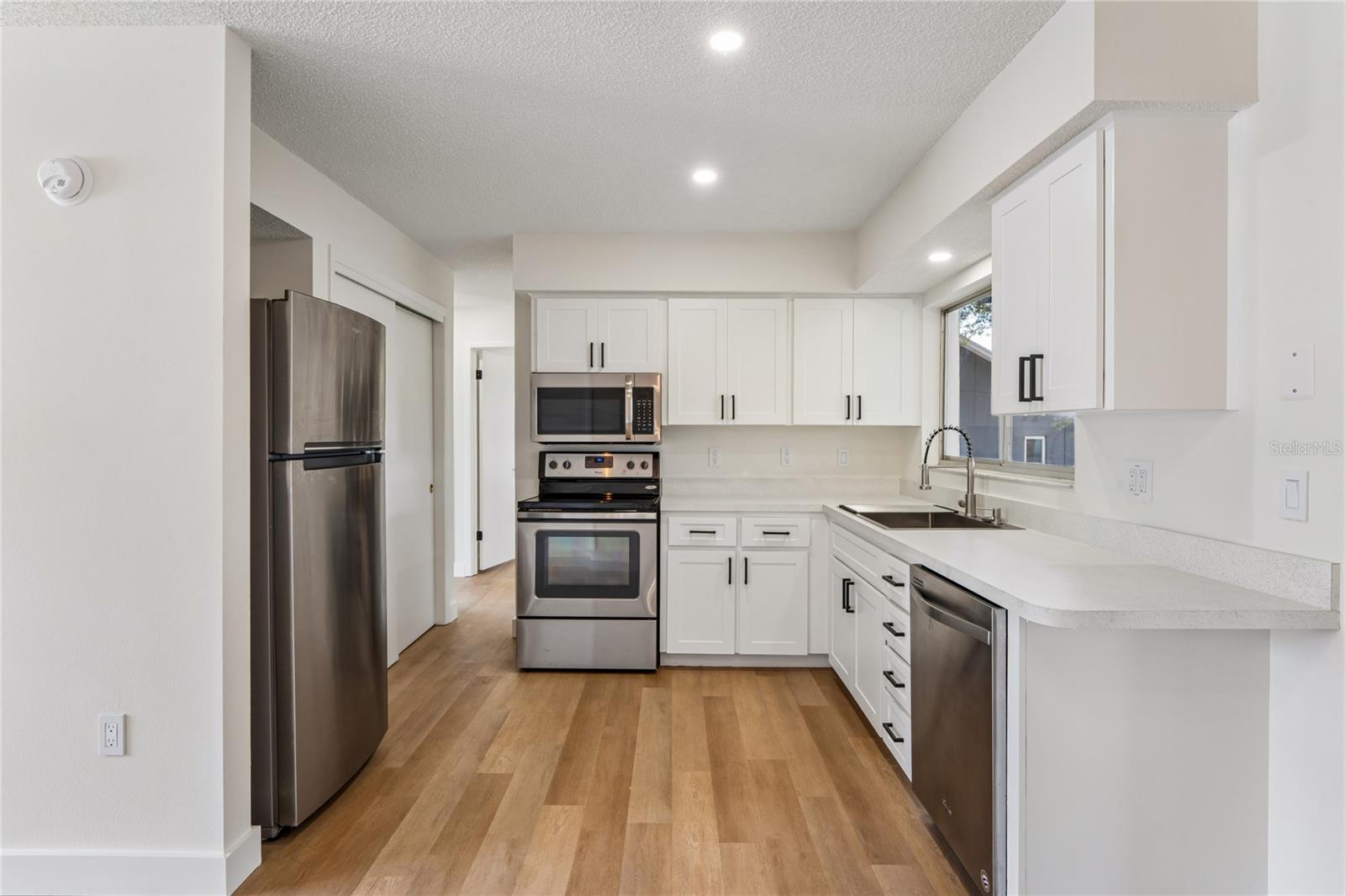 SPRING HILL - Residential