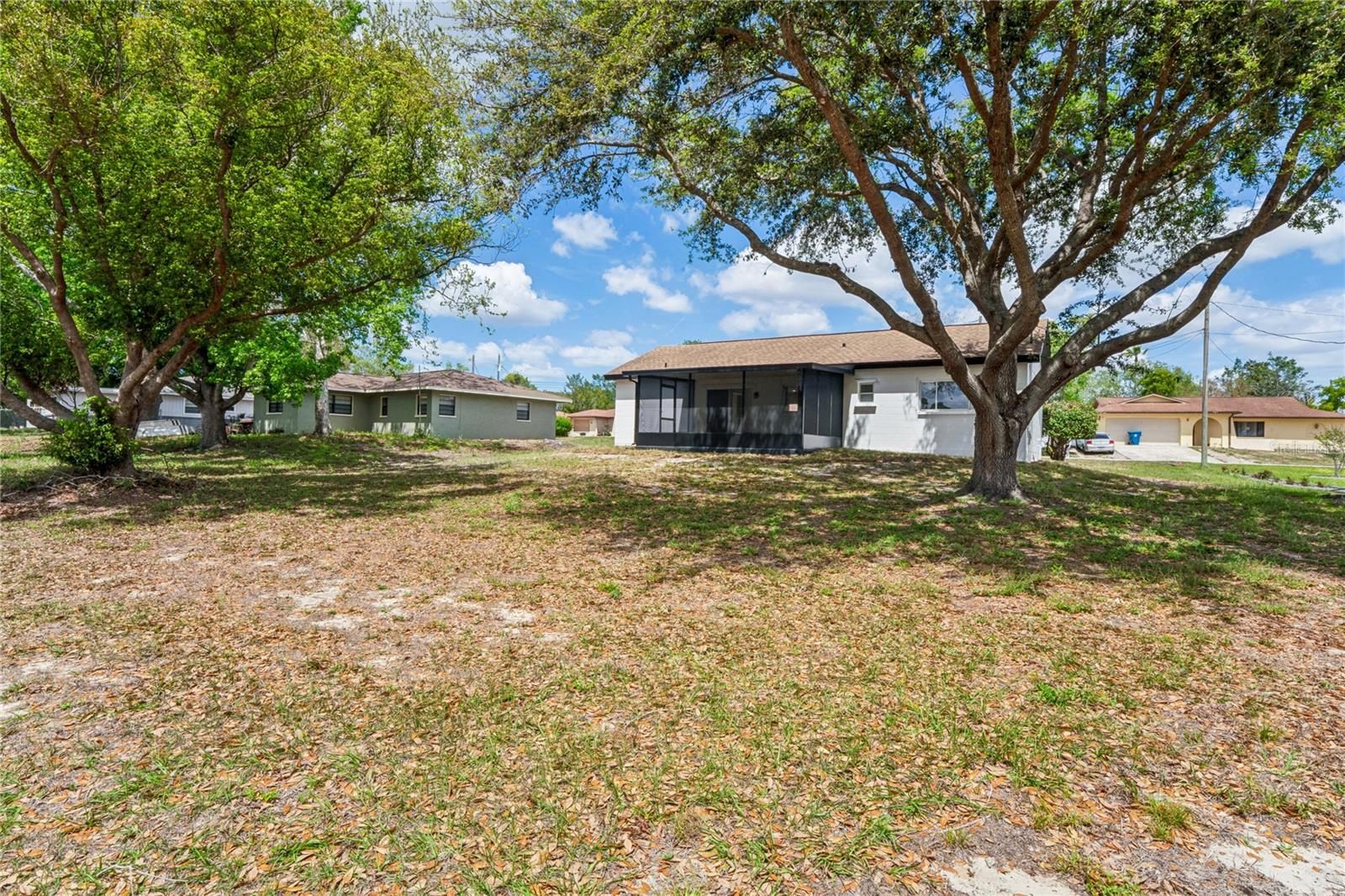 SPRING HILL - Residential