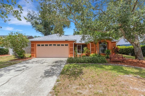 907 50th Street E, Bradenton, FL 34208