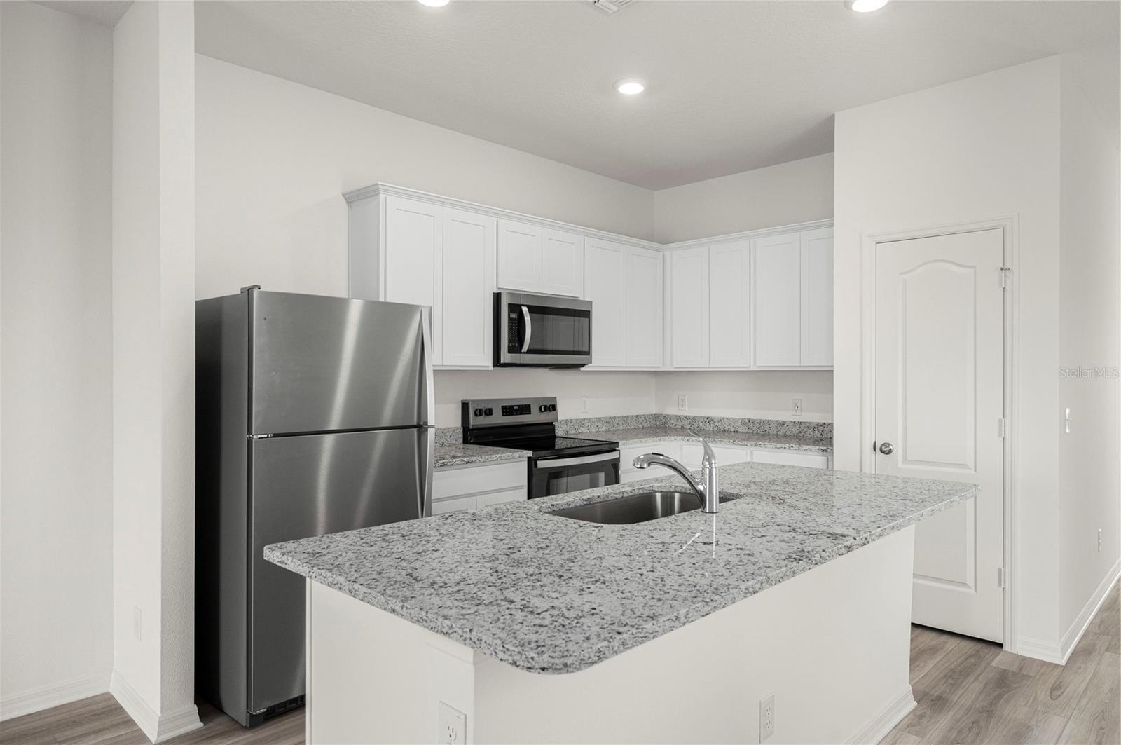 GUM LAKE PRESERVE - Residential