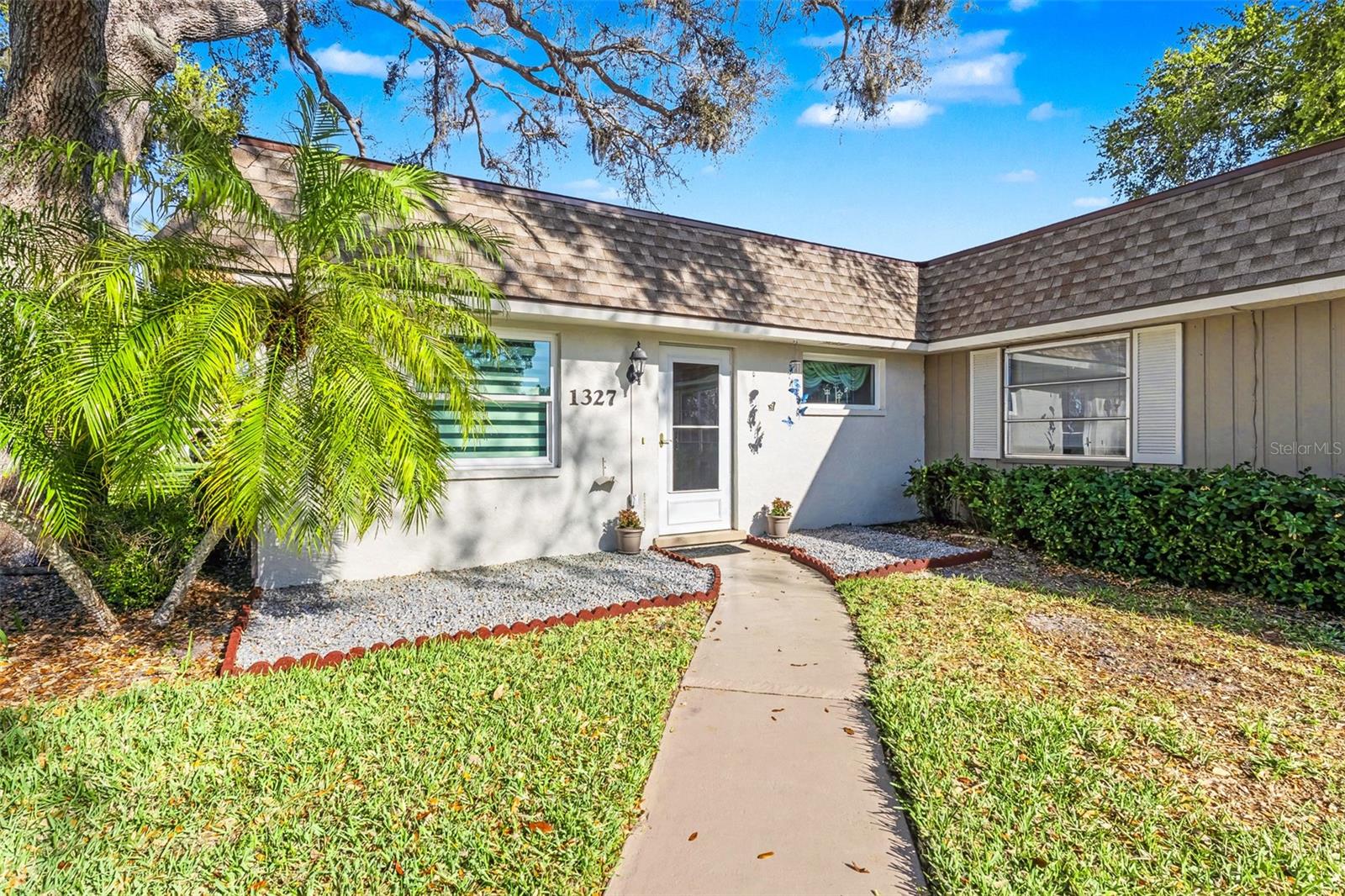 1327 GLENDALE CIRCLE W 218