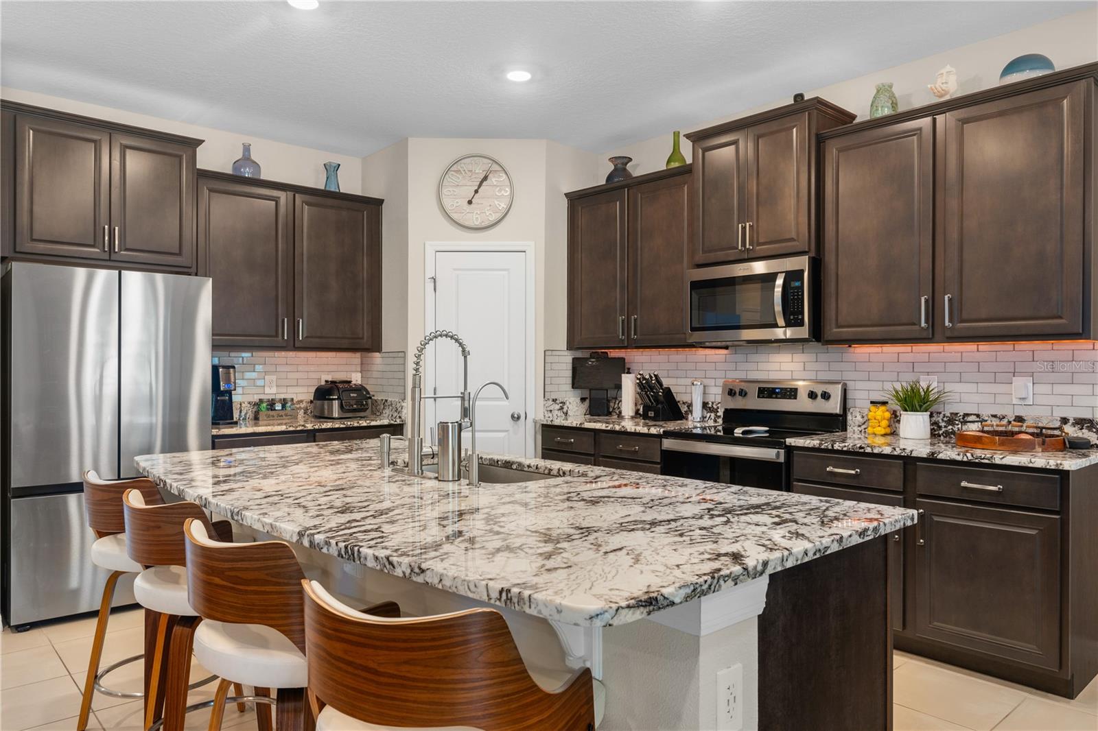 SILVERSTONE NORTH - Residential