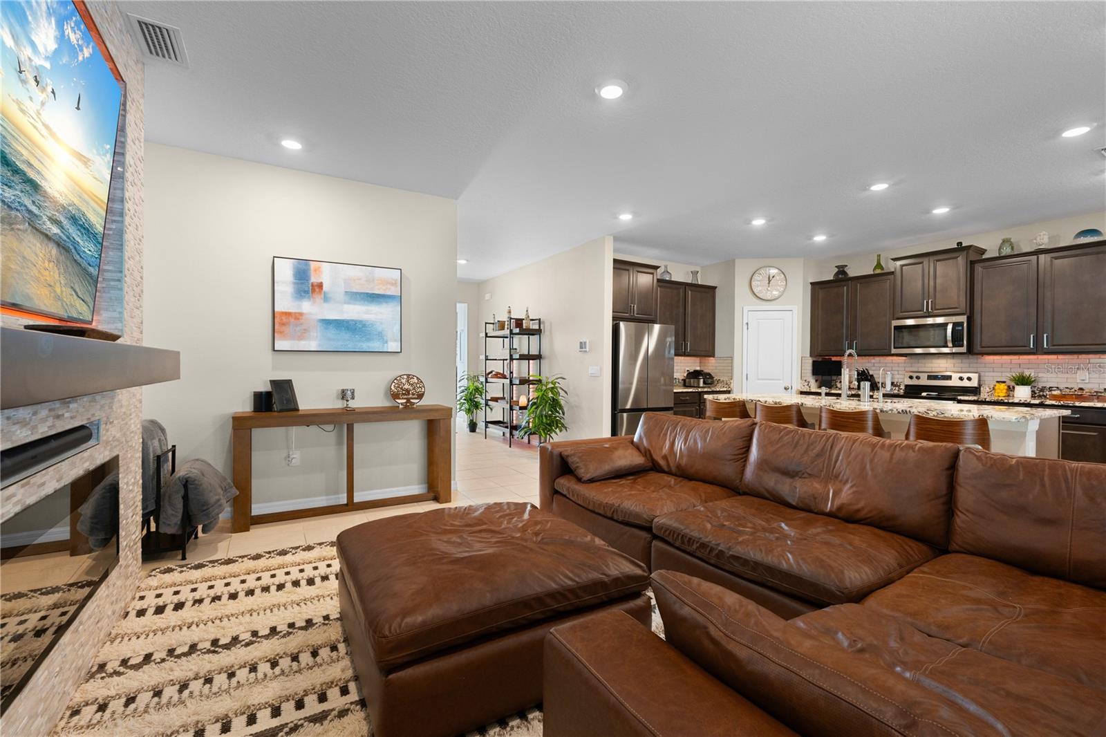 SILVERSTONE NORTH - Residential