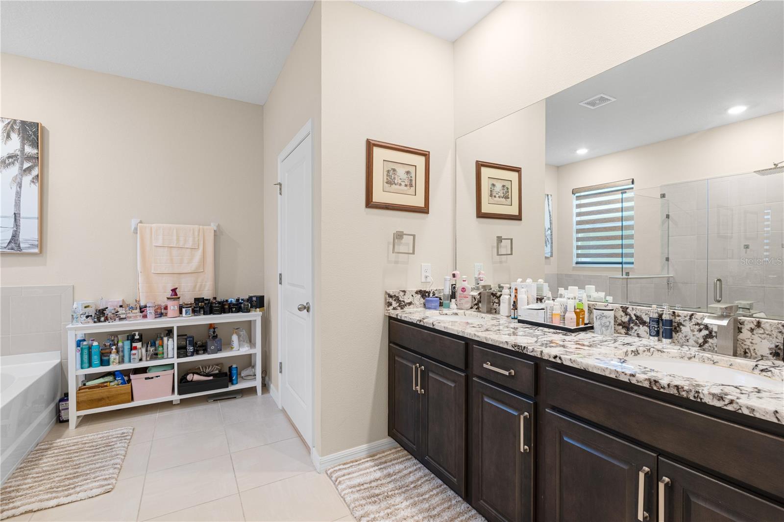 SILVERSTONE NORTH - Residential