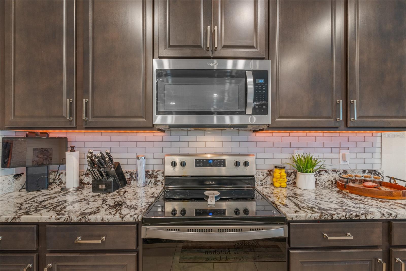 SILVERSTONE NORTH - Residential