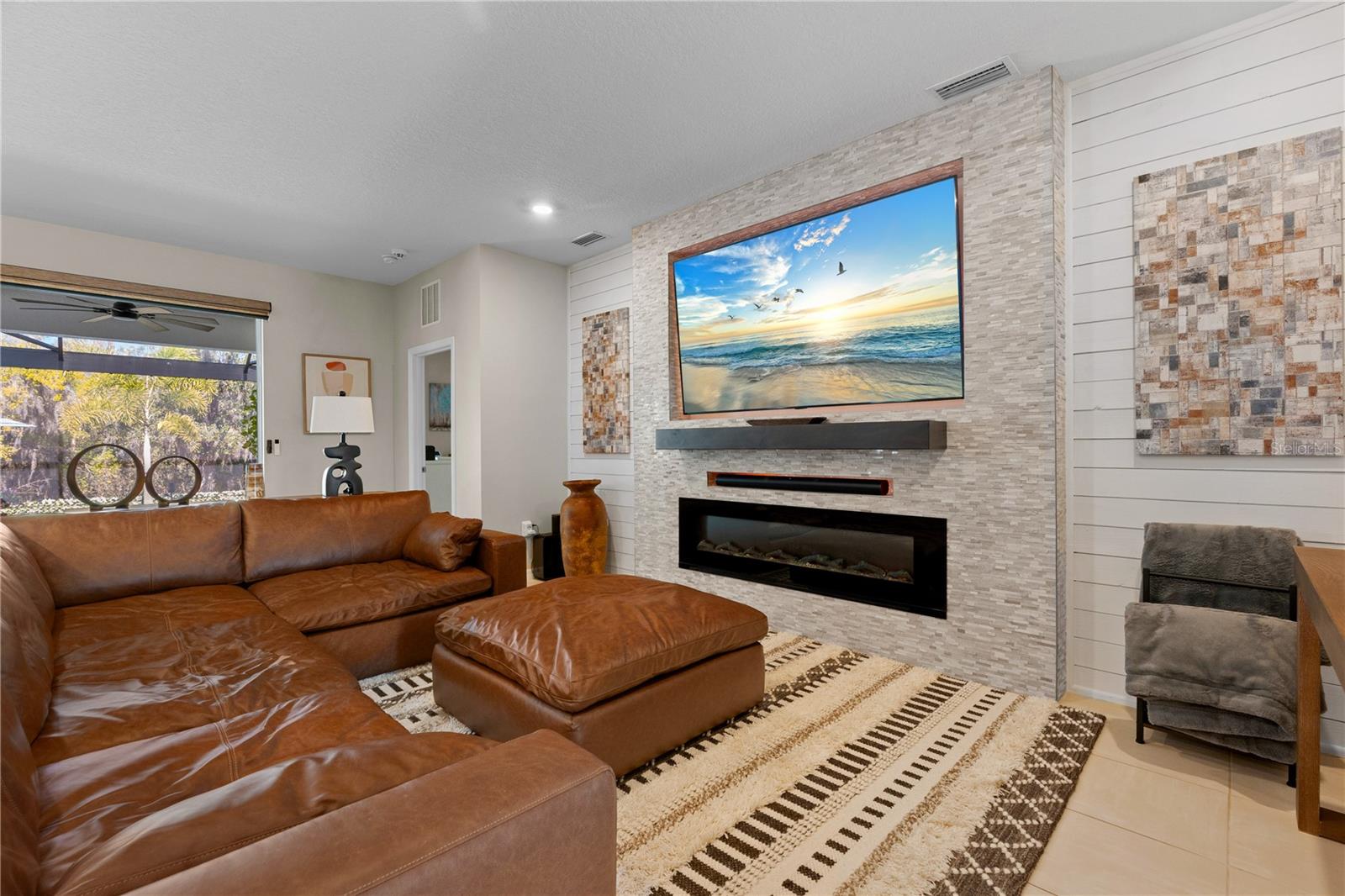 SILVERSTONE NORTH - Residential