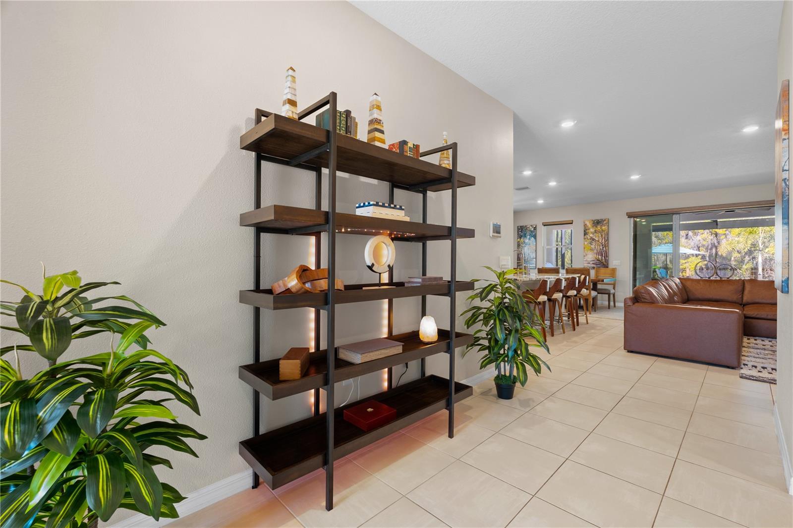 SILVERSTONE NORTH - Residential