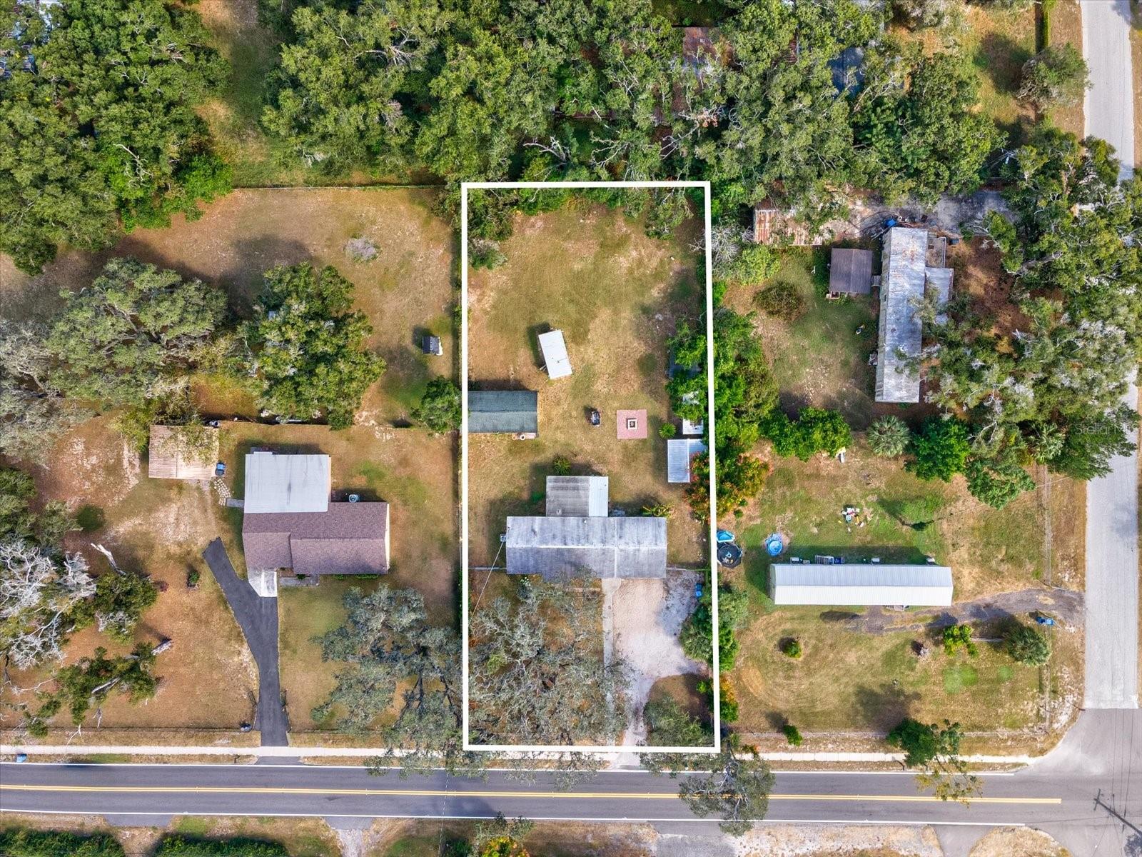 THONOTOSASSA WEST AREA - Residential