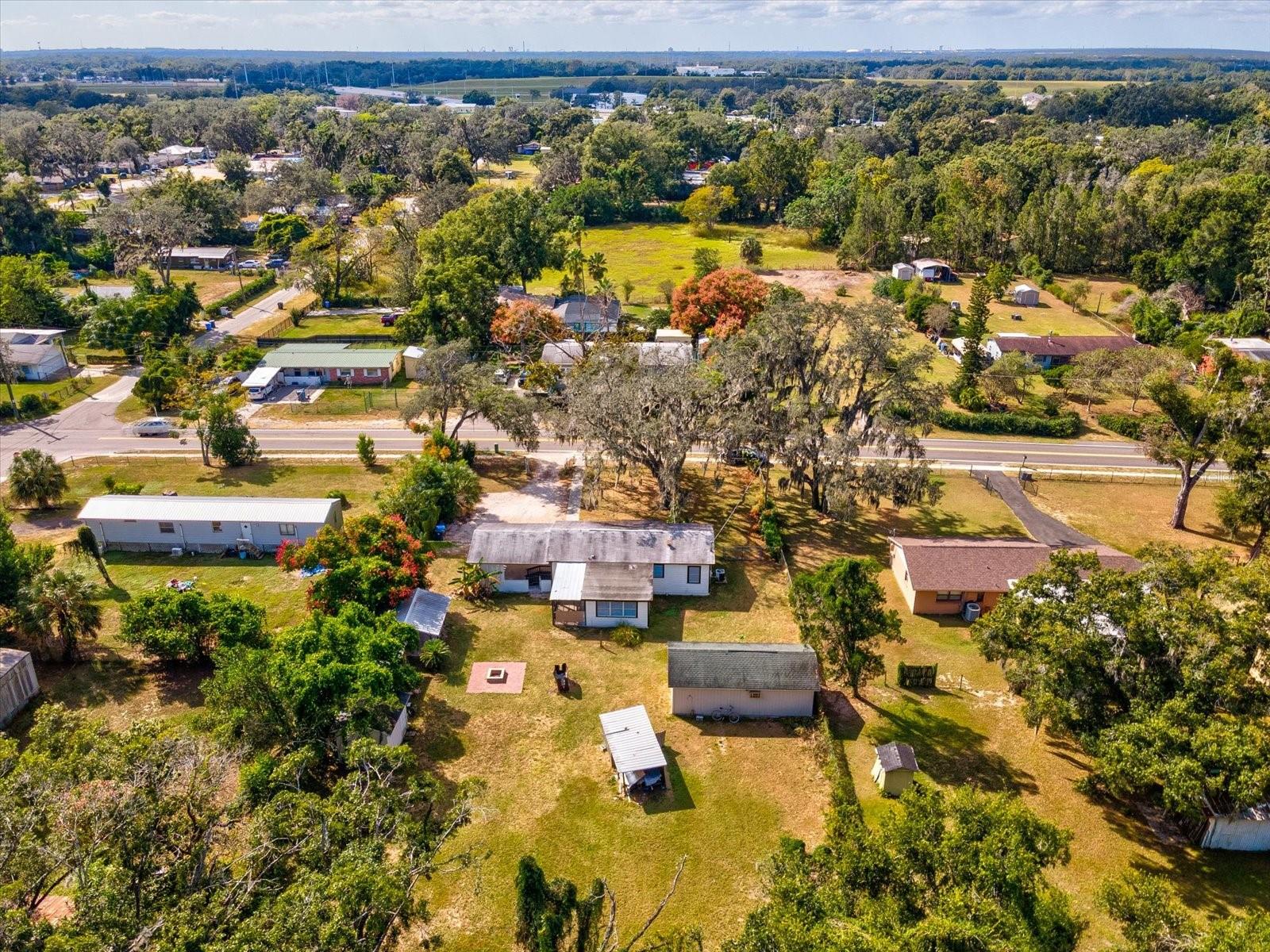 THONOTOSASSA WEST AREA - Residential