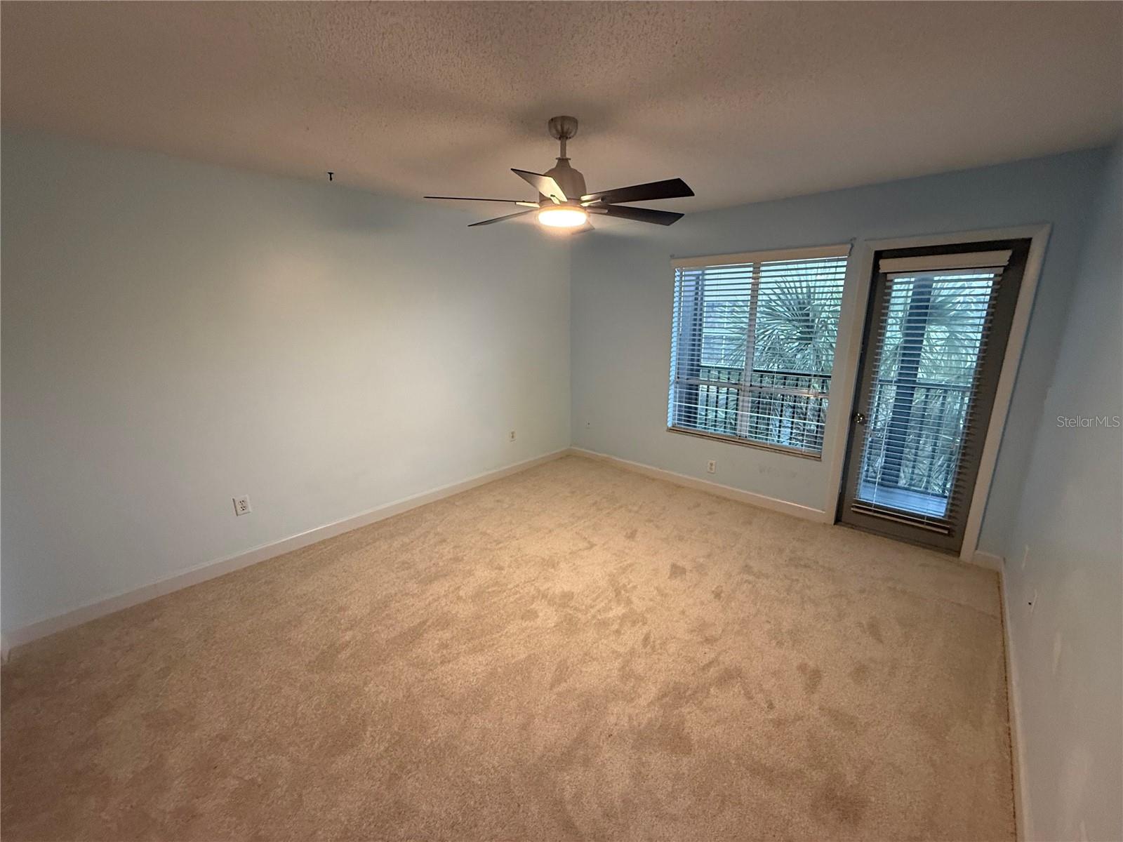 SAYBROOK MANOR - Residential