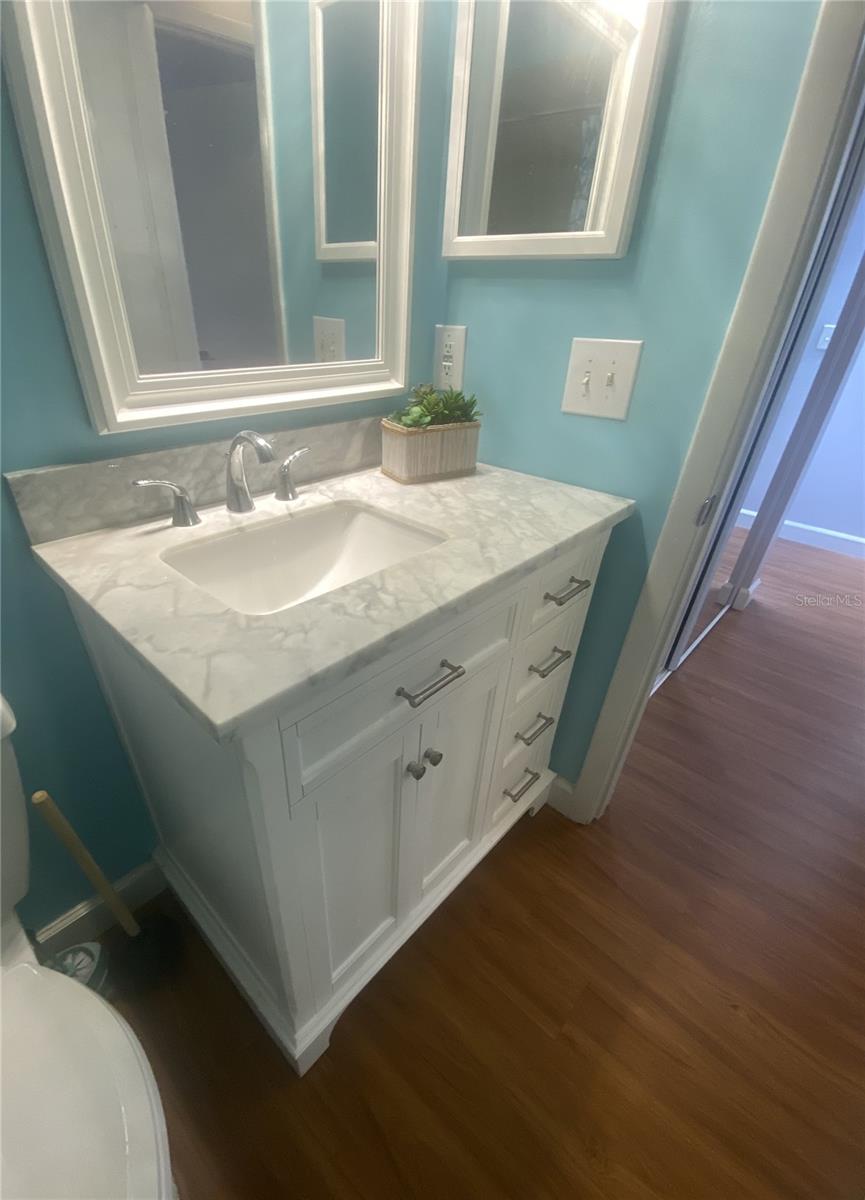 SAYBROOK MANOR - Residential