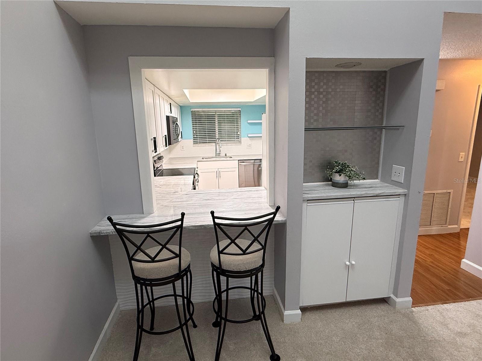 SAYBROOK MANOR - Residential