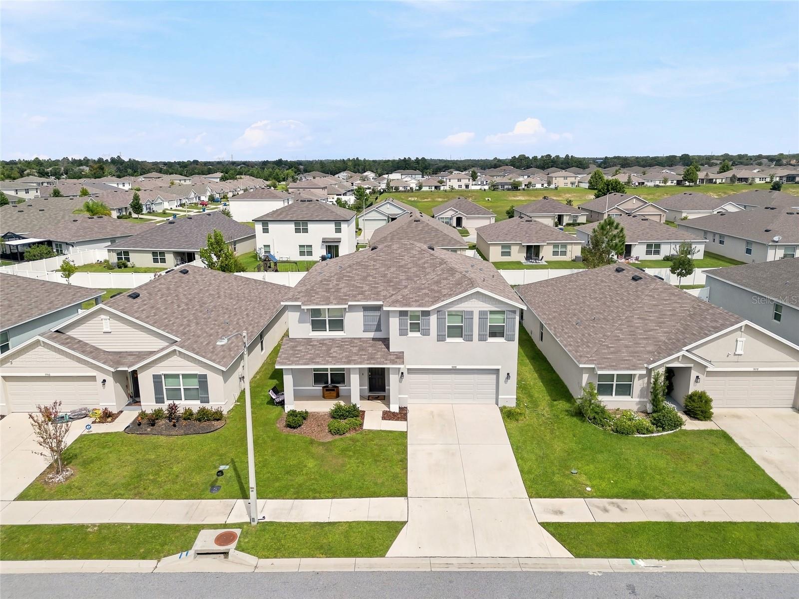 3888 AUTUMN AMBER DRIVE