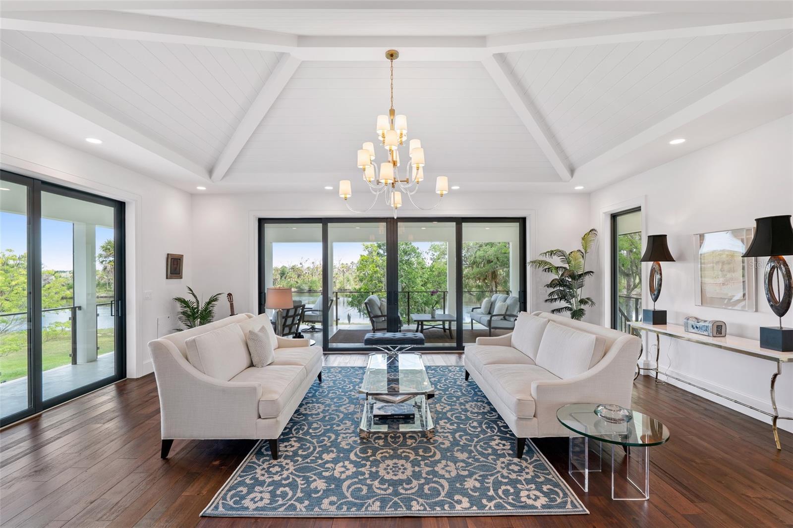ACREAGE & UNREC - Residential