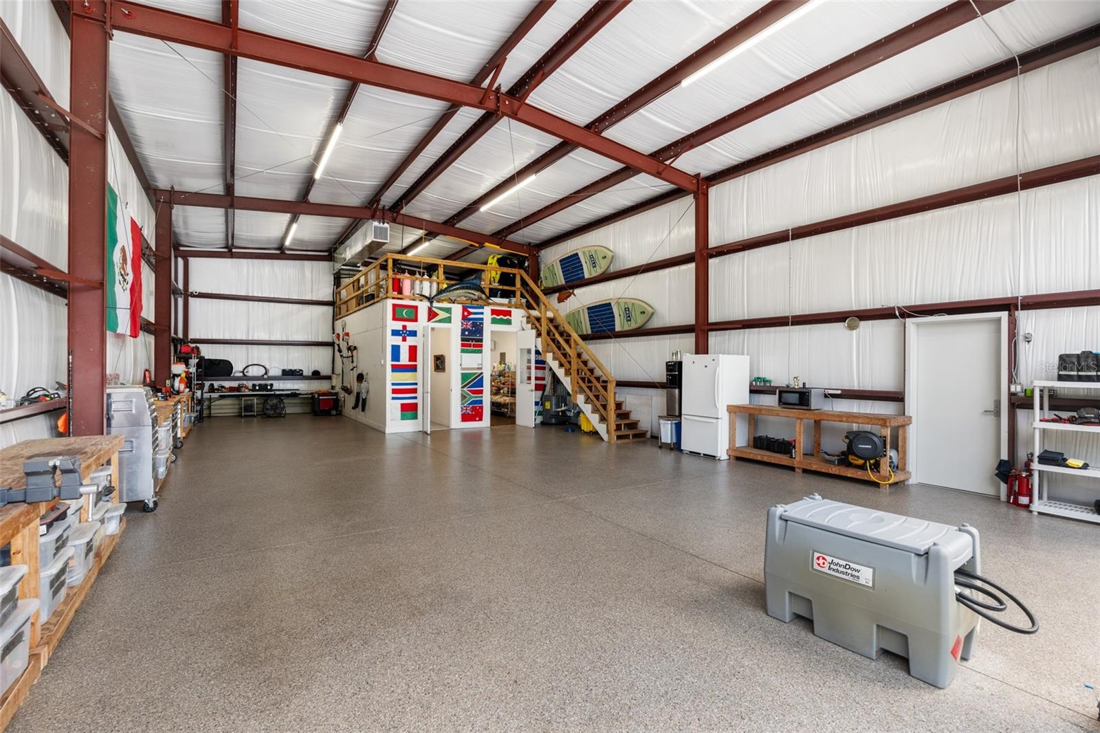 ACREAGE & UNREC - Residential