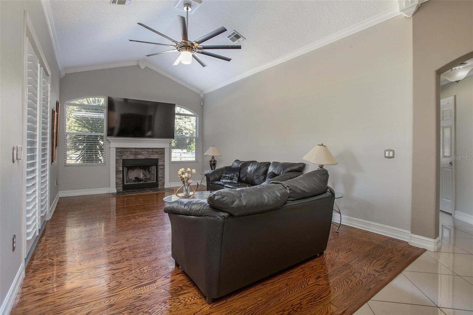 NORRIS DUPONT & GAUDRY GRANT - Residential