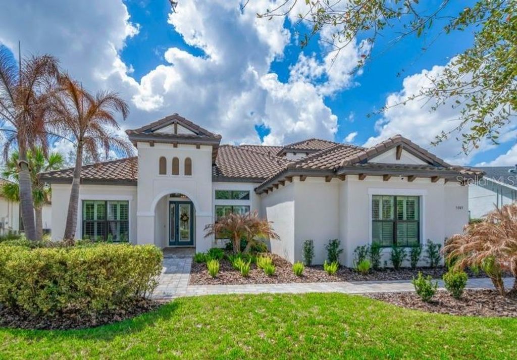 Photo of 5305 Osprey Ridge Drive, Lithia, FL 33547 (MLS # TB8484726)