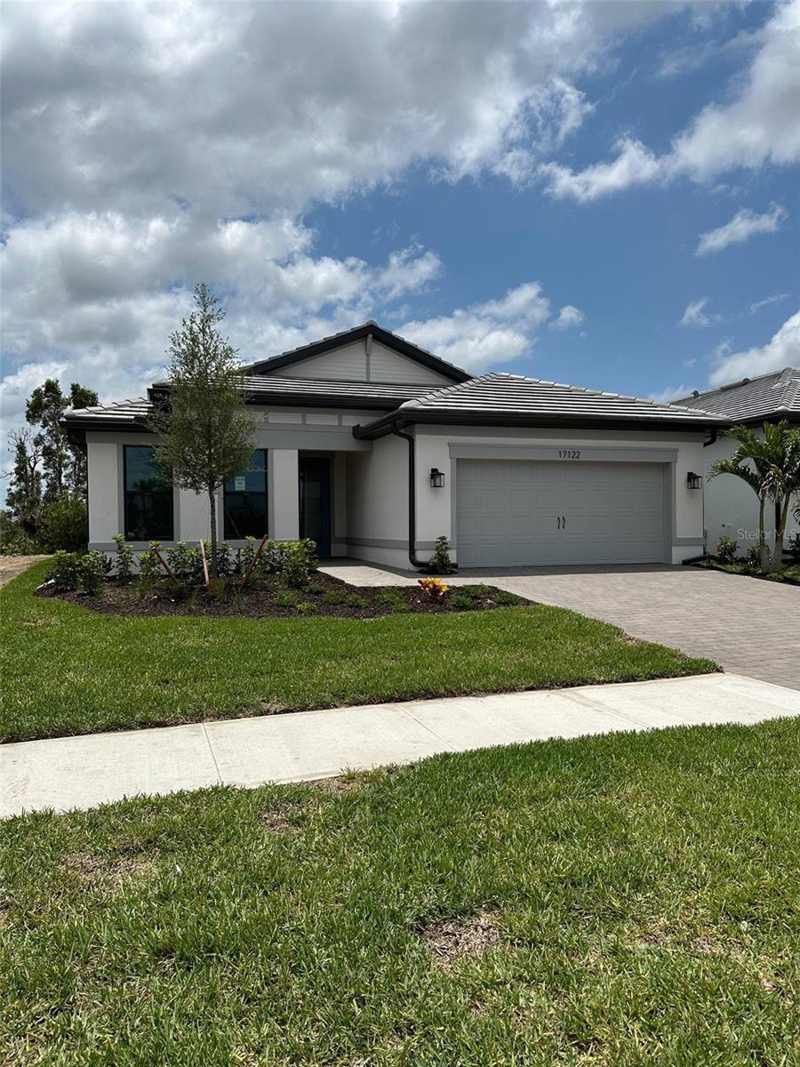 17122 MOONFLOWER DRIVE