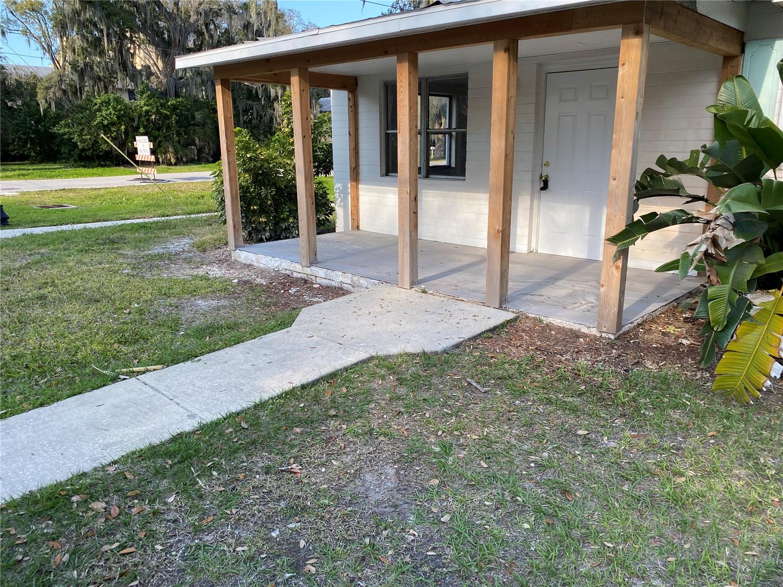 701-705 S PALMETTO AVENUE