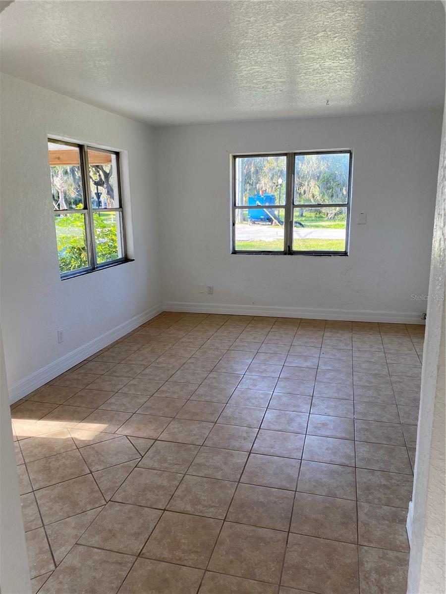 701-705 S PALMETTO AVENUE