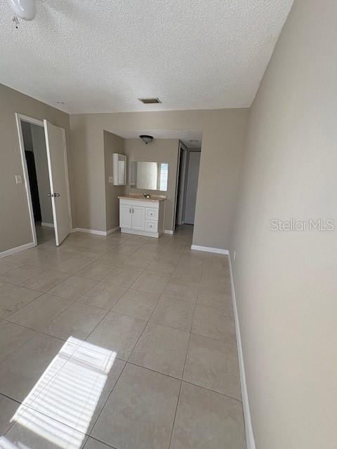 SALLS SUB - Residential Lease