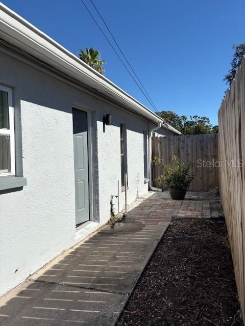 1560 S JEFFERSON AVENUE -"B" CLEARWATER FL 33756