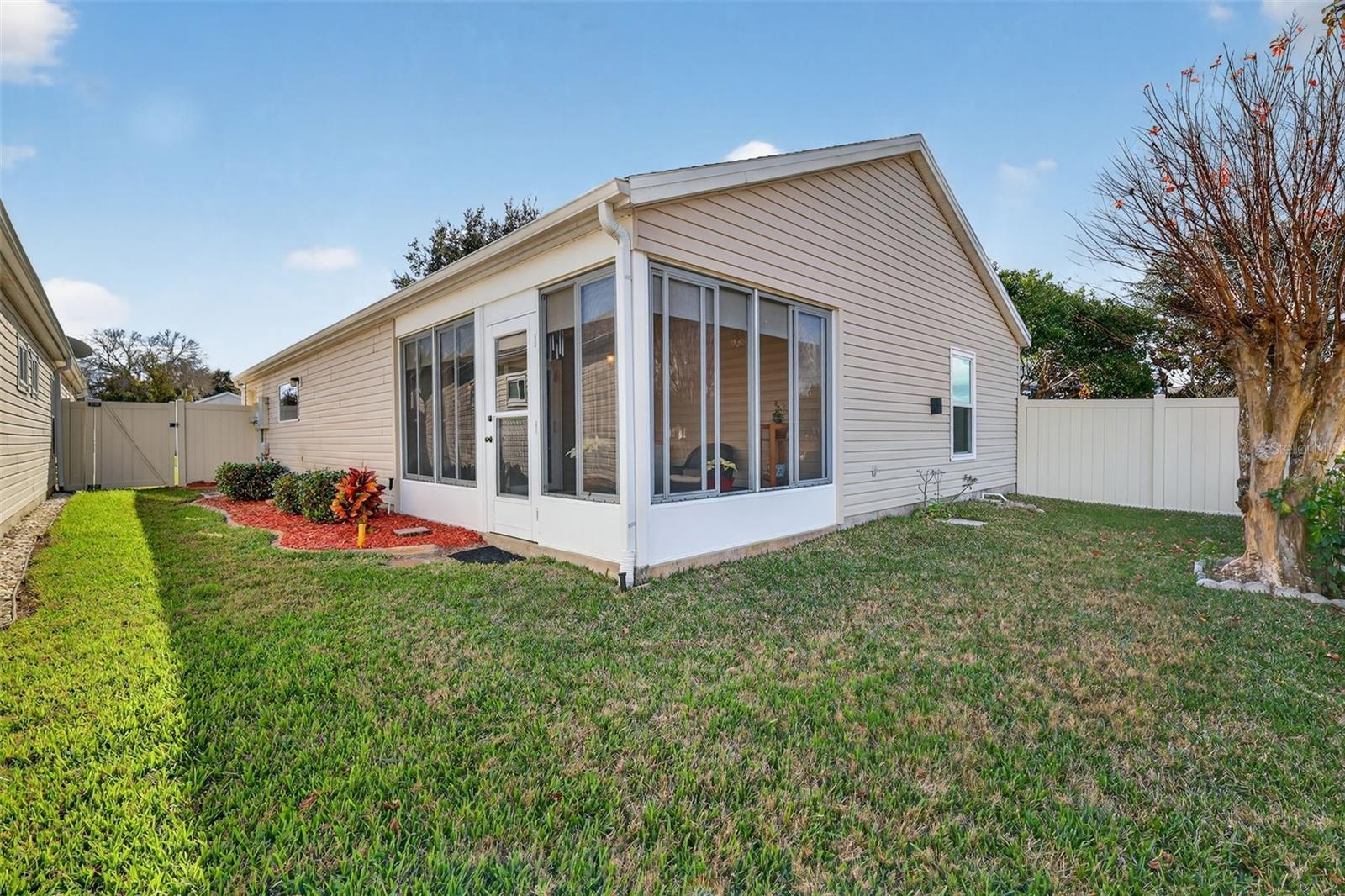 PLANTATION AT LEESBURG HERON RUN - Residential