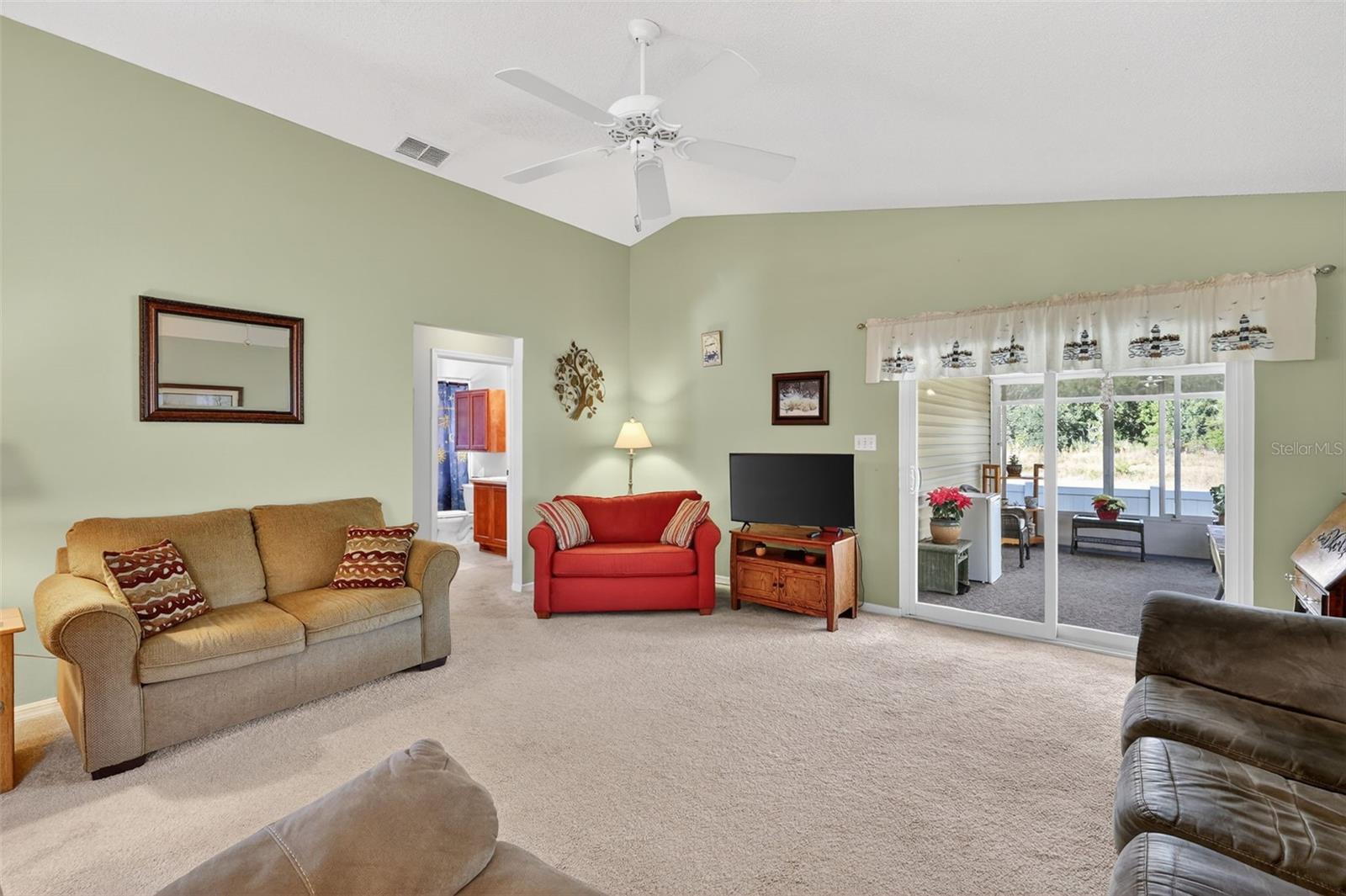 PLANTATION AT LEESBURG HERON RUN - Residential