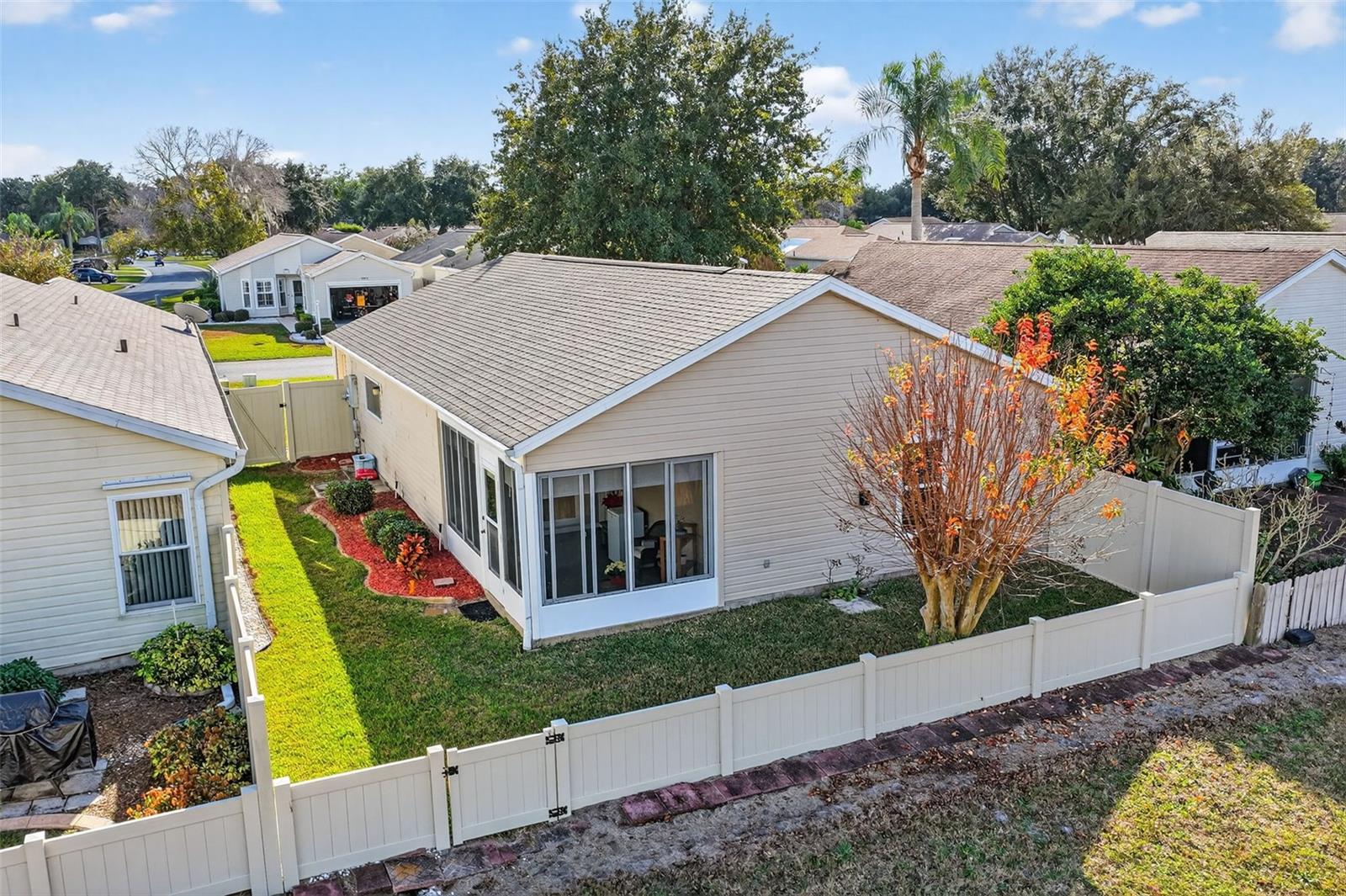 PLANTATION AT LEESBURG HERON RUN - Residential