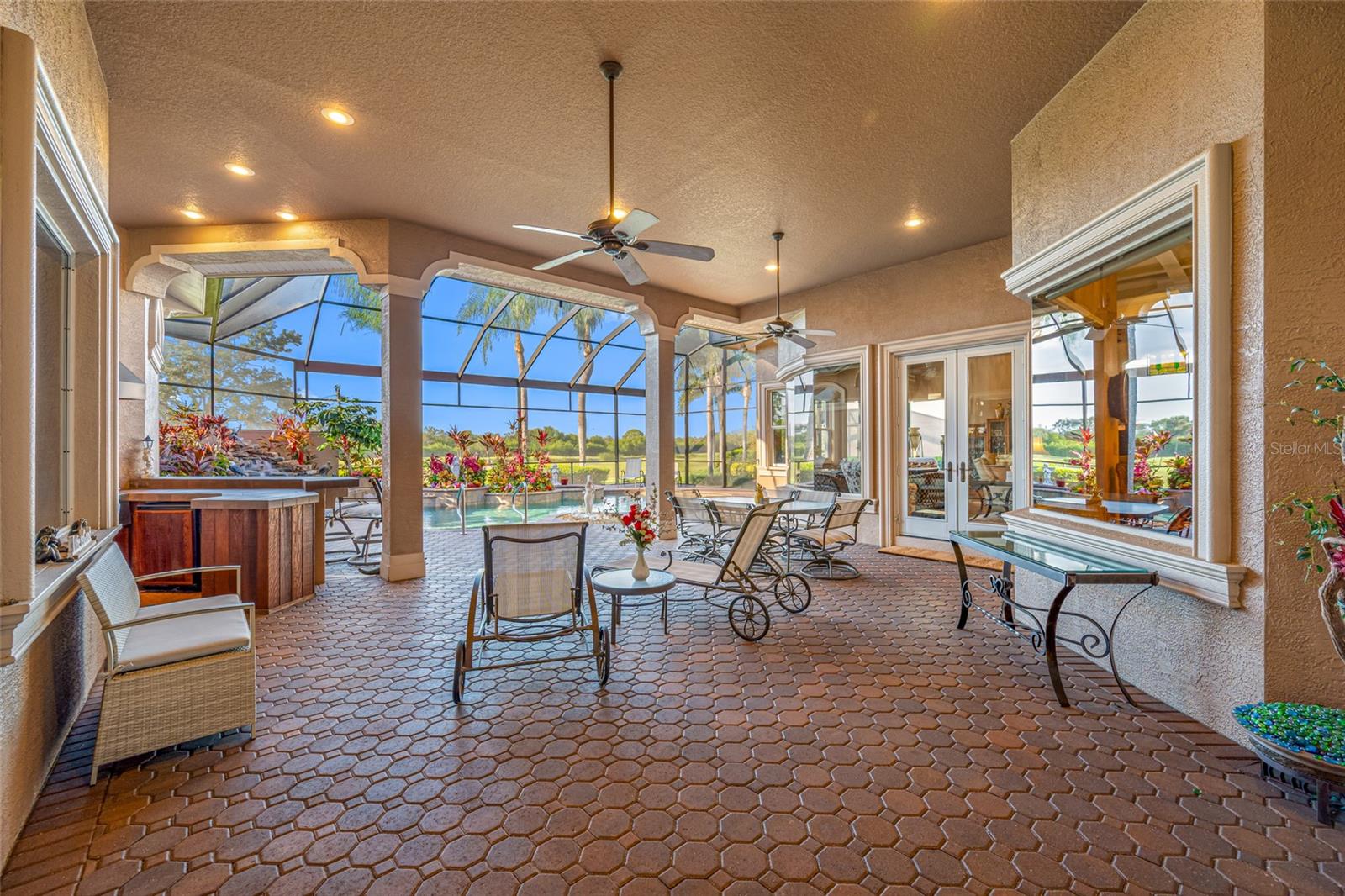 BAYOU CLUB ESTATES - Residential