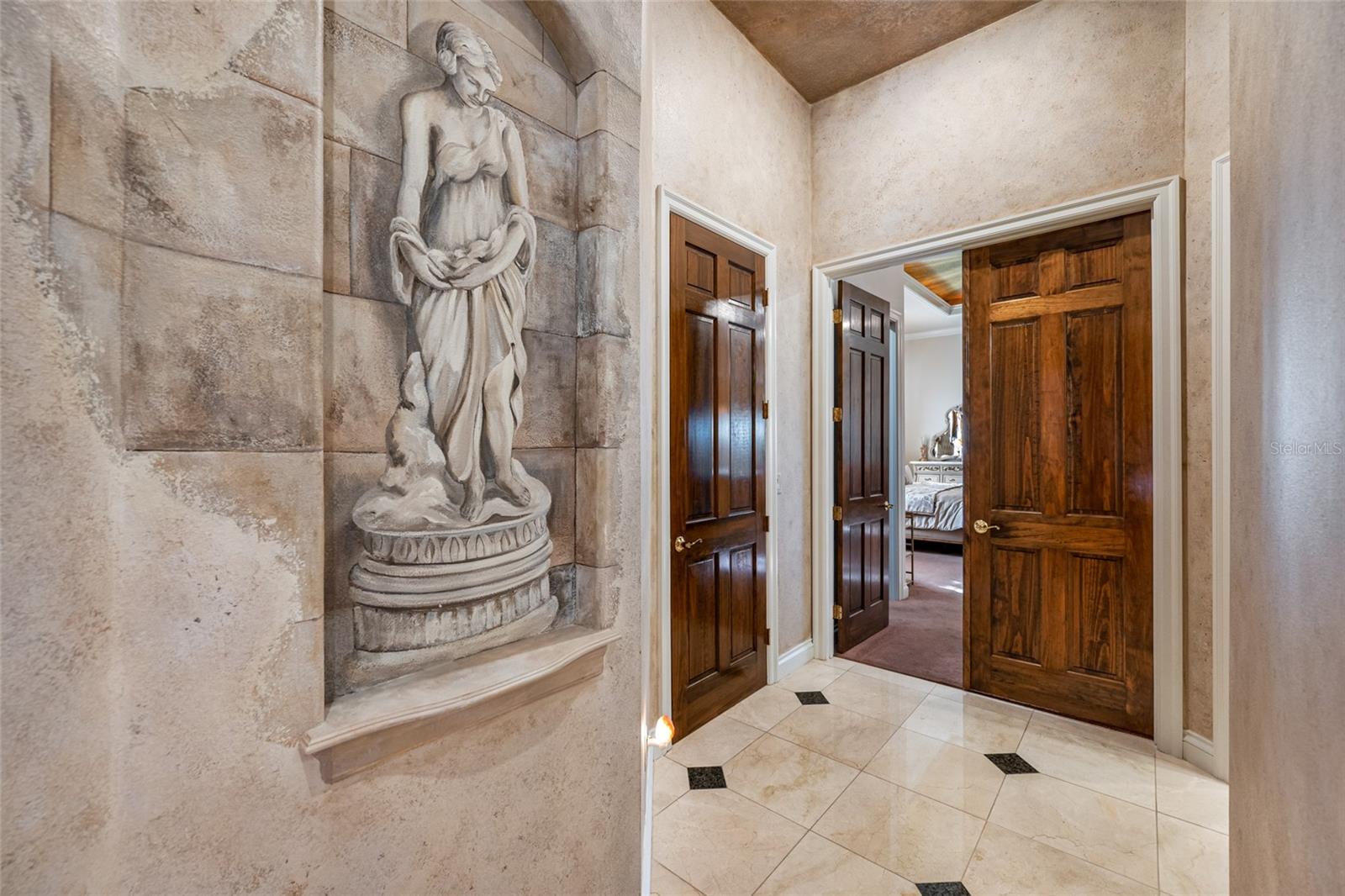 BAYOU CLUB ESTATES - Residential