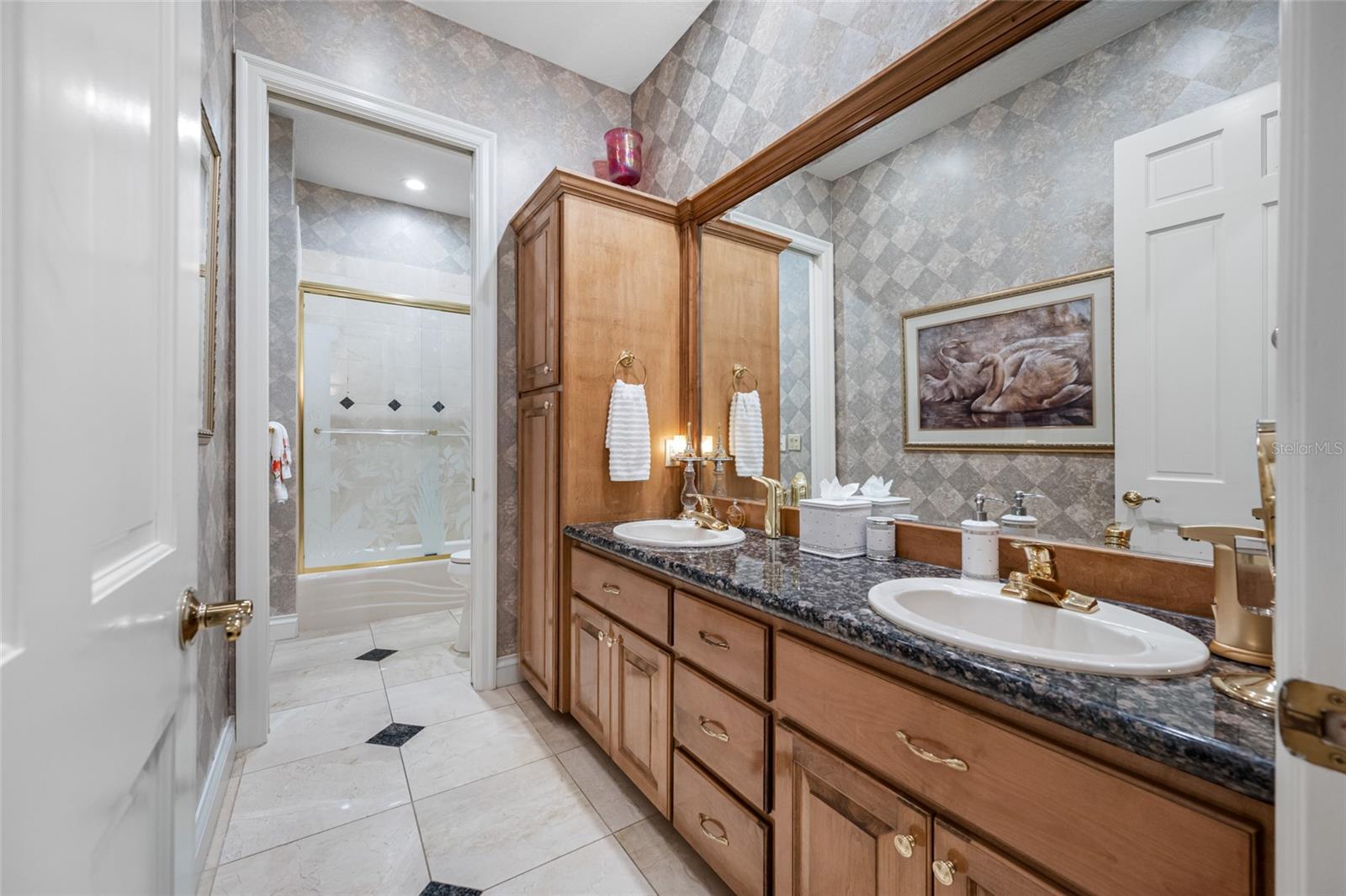 BAYOU CLUB ESTATES - Residential