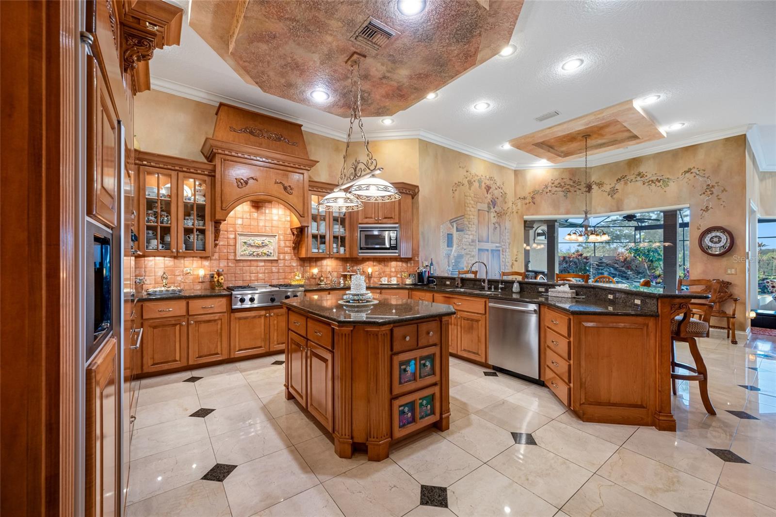 BAYOU CLUB ESTATES - Residential