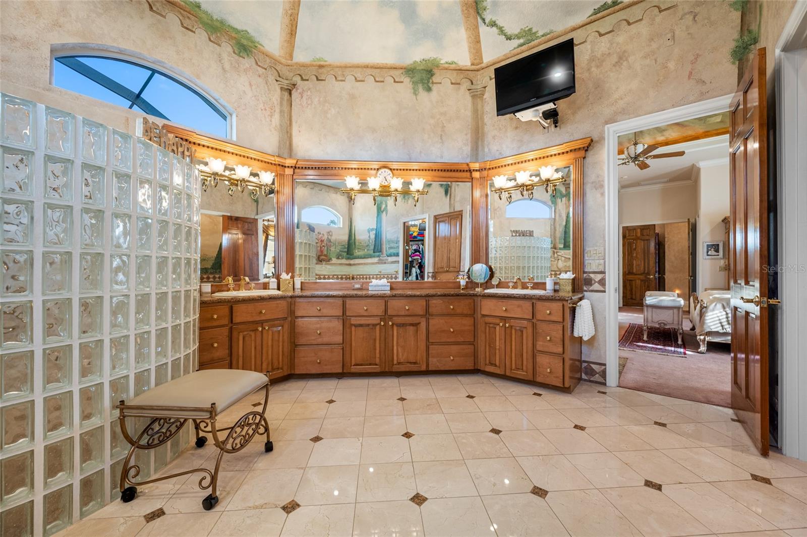 BAYOU CLUB ESTATES - Residential