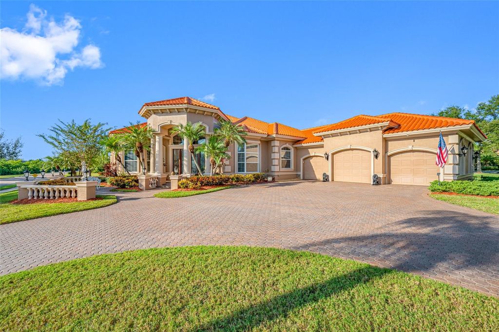 Photo of 7371 Sawgrass Point, Pinellas Park, FL 33782 (MLS # TB8447103)