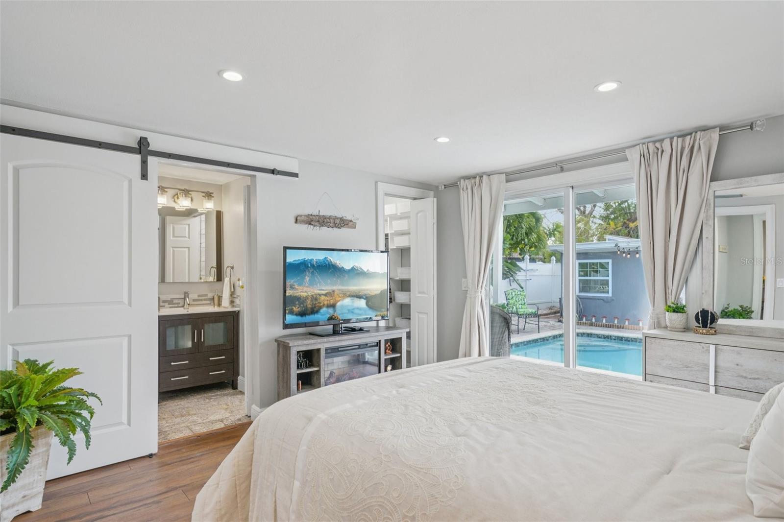 HARRIS SCHOOL PARK 2 - Residential