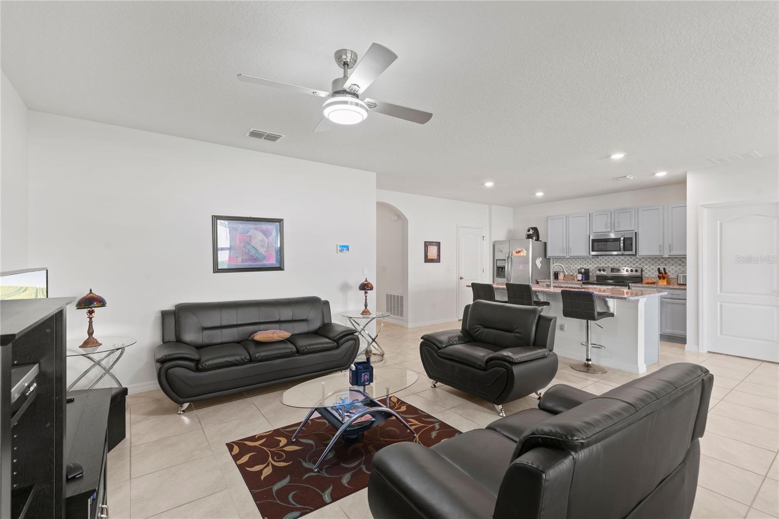 HOLLY ESTATES PHASE 1 - Residential