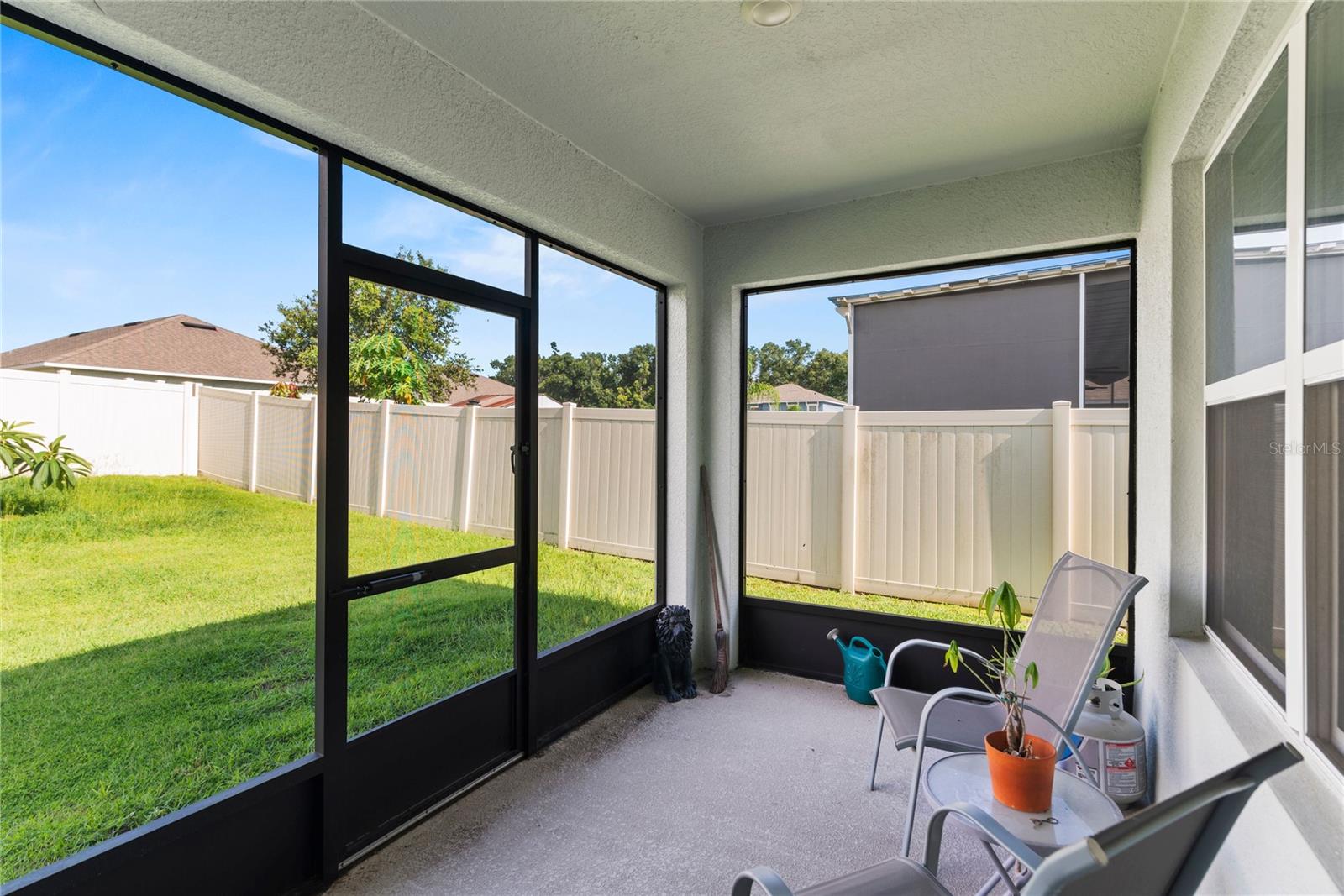 HOLLY ESTATES PHASE 1 - Residential