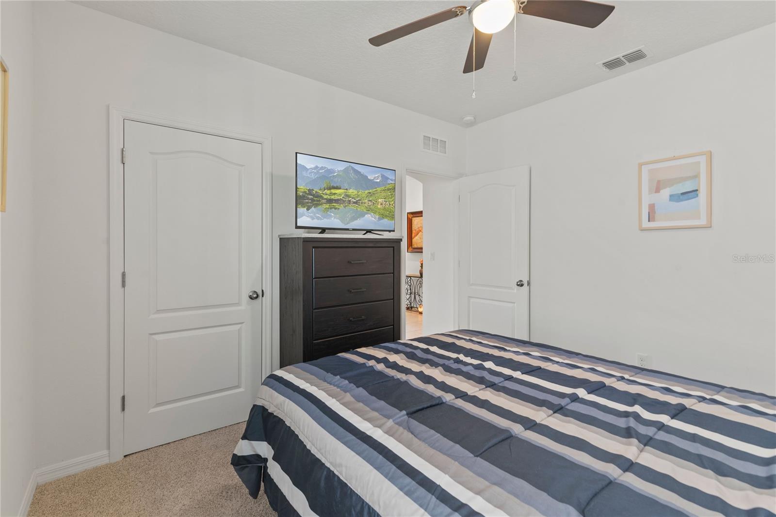 HOLLY ESTATES PHASE 1 - Residential