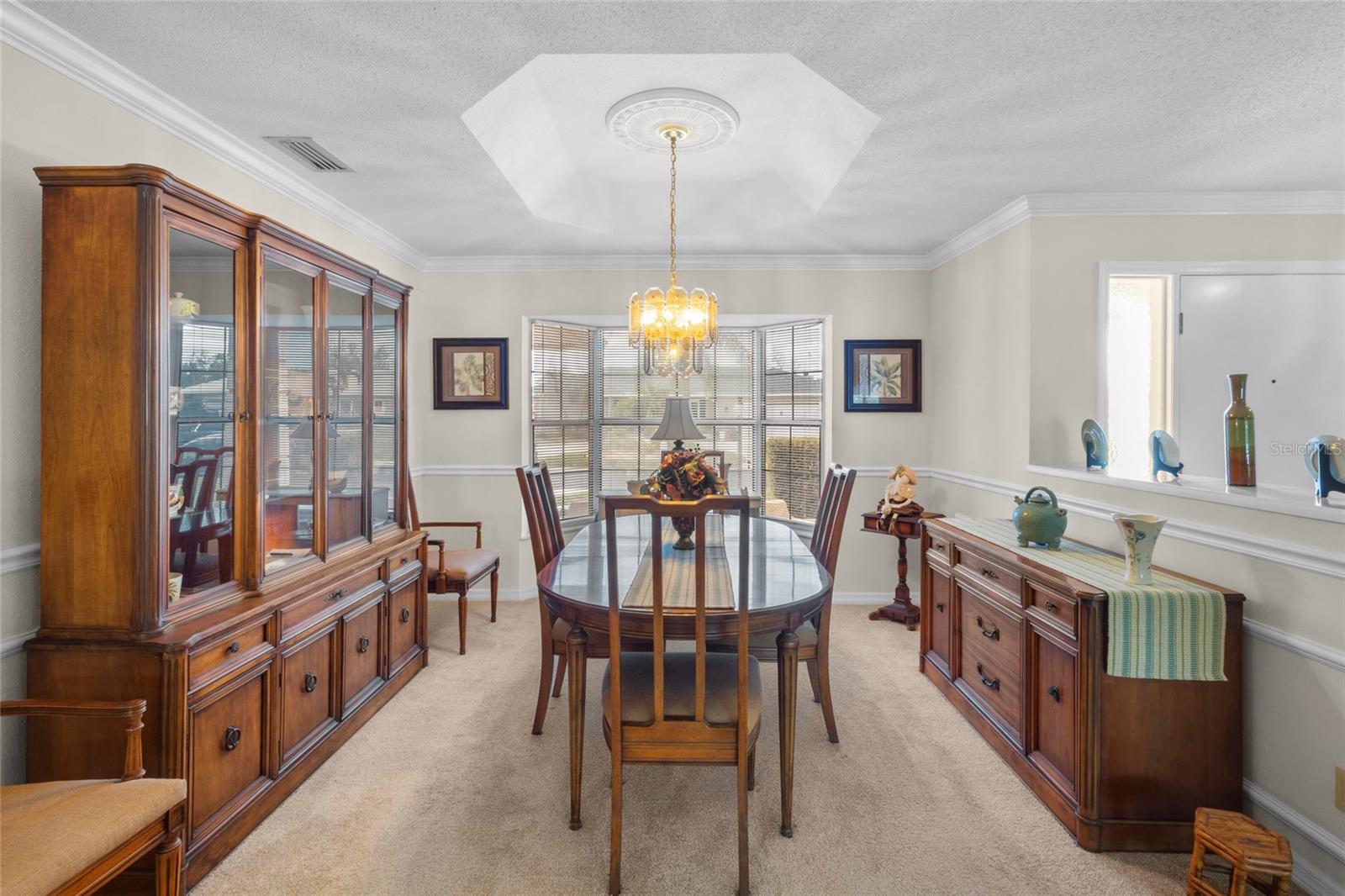 JACARANDA COUNTRY CLUB WEST VILLAGE - Residential