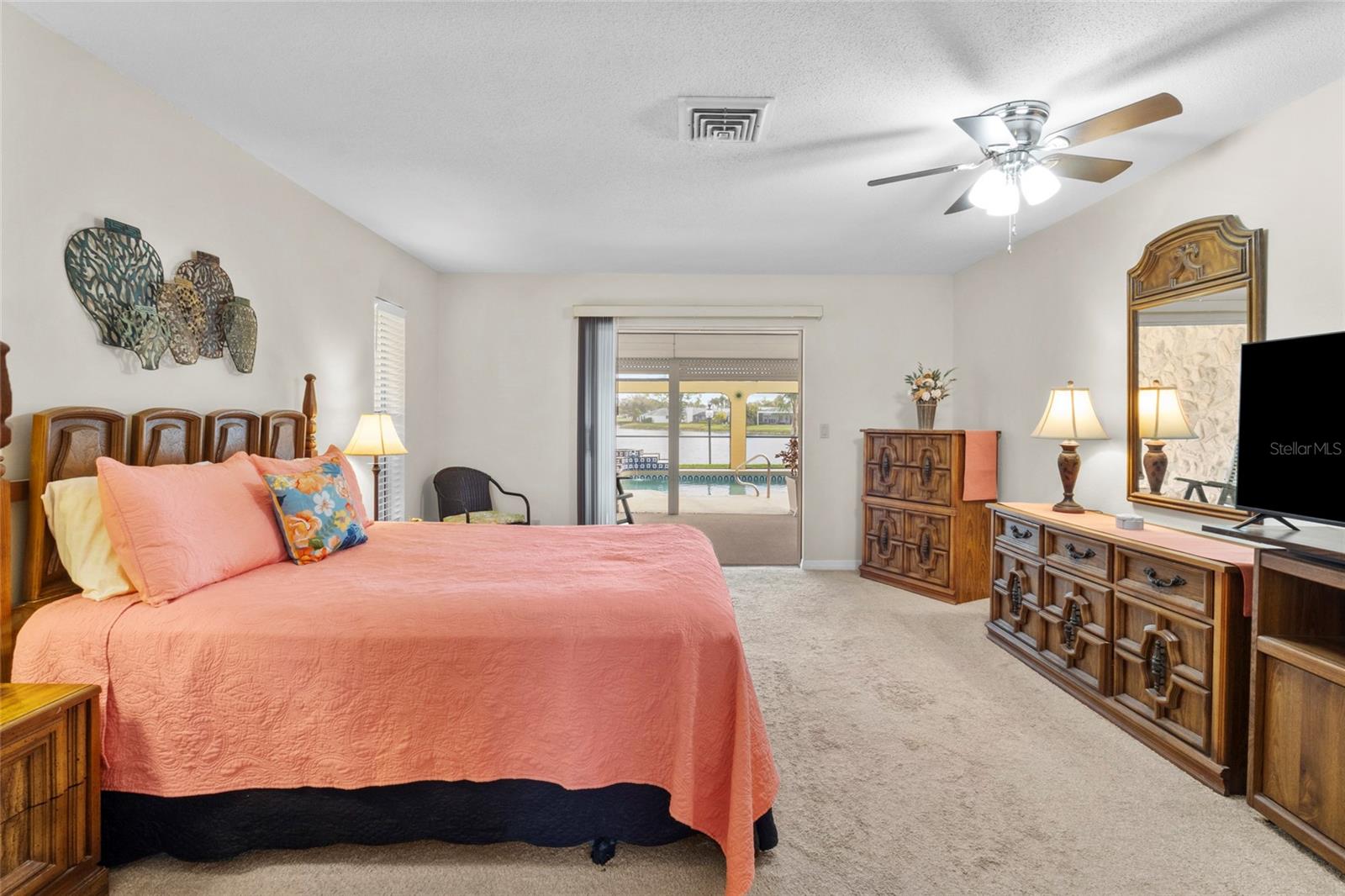 JACARANDA COUNTRY CLUB WEST VILLAGE - Residential