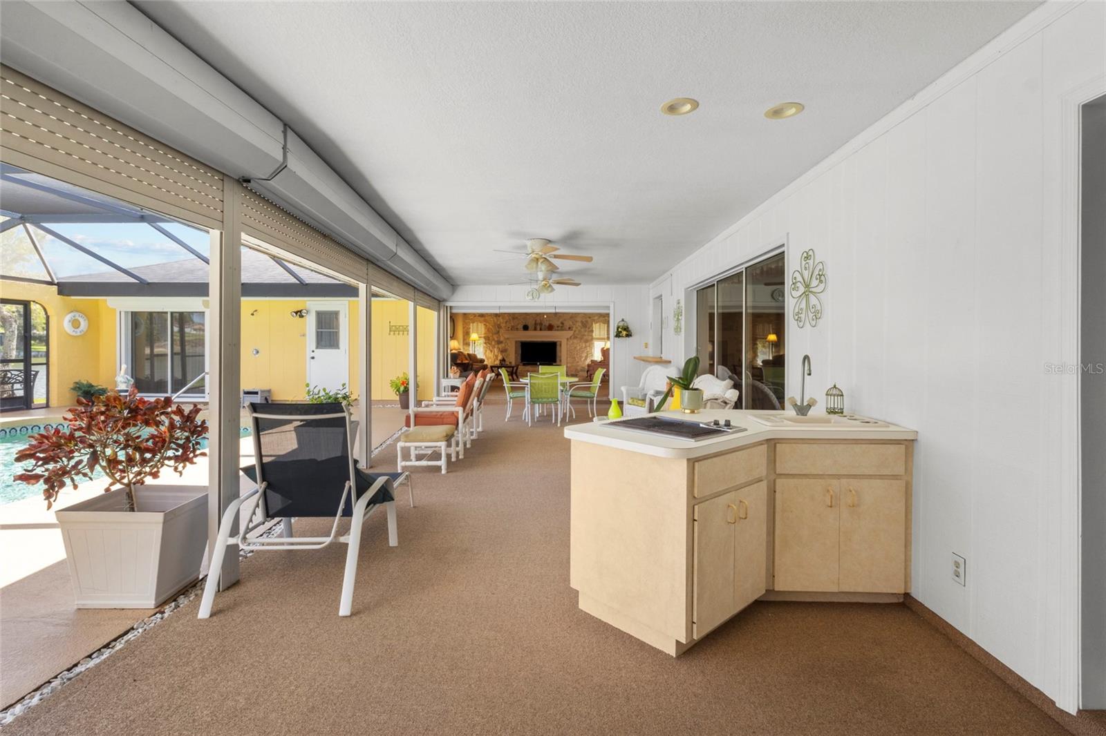 JACARANDA COUNTRY CLUB WEST VILLAGE - Residential