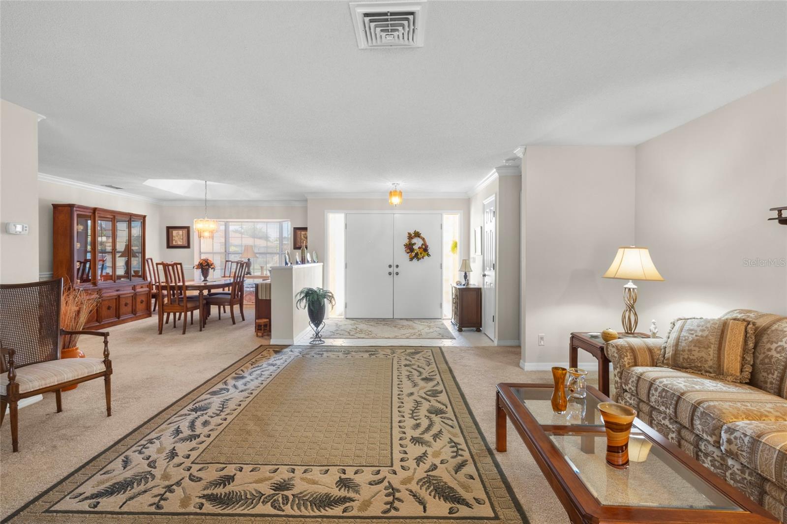 JACARANDA COUNTRY CLUB WEST VILLAGE - Residential