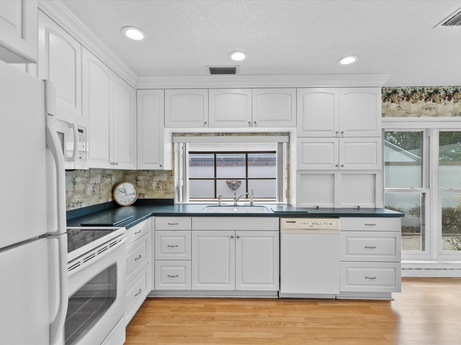 CHASE AT BARDMOOR THE - Residential