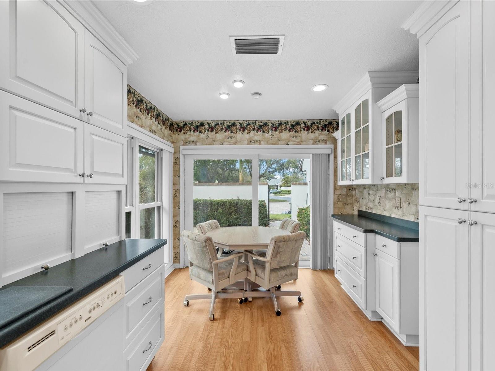 CHASE AT BARDMOOR THE - Residential